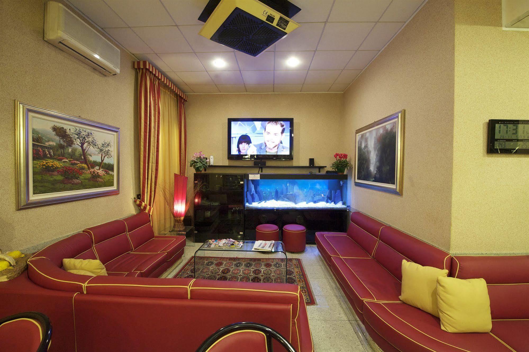 Hotel Tirreno Genova Esterno foto